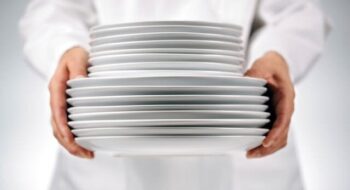 Daily Rant — I Hate it When Waiters Serve the Entree Course While the Appetizer Plates are on the Table