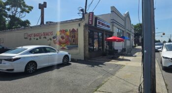 Bagels & Bialys — A New Entrant in Best Bagel Challenge