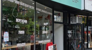 Walter’s Hot Dogs — A Disappointment since 1919