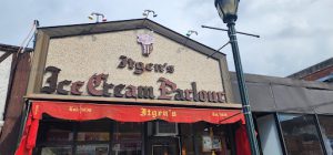Itgen’s Restaurant & Ice Cream Parlour