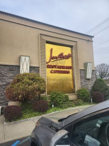 Jonathan’s Restaurant